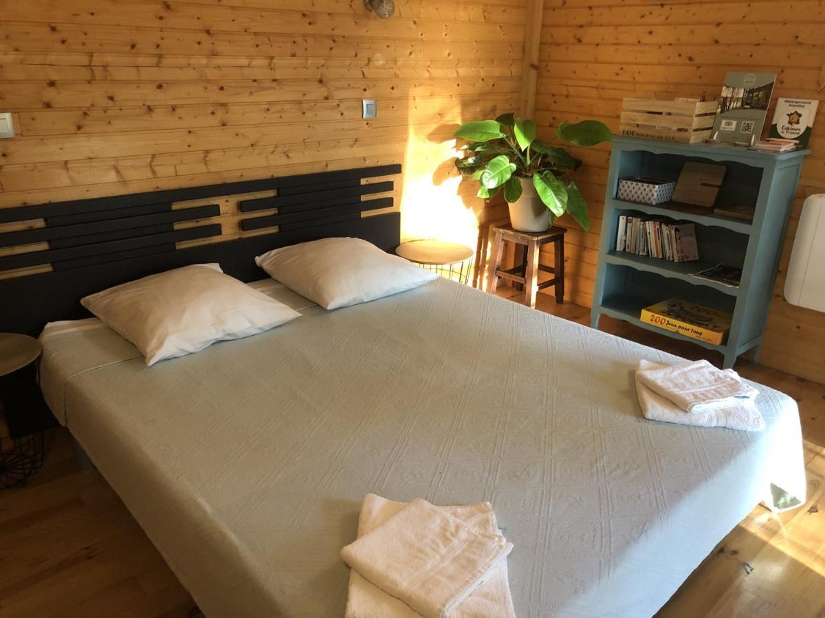 Les Cabanes Du Lac - Spa - Petit Dejeune - Cabane Du Frene & Cabane Du Chene Premium Sevignacq エクステリア 写真
