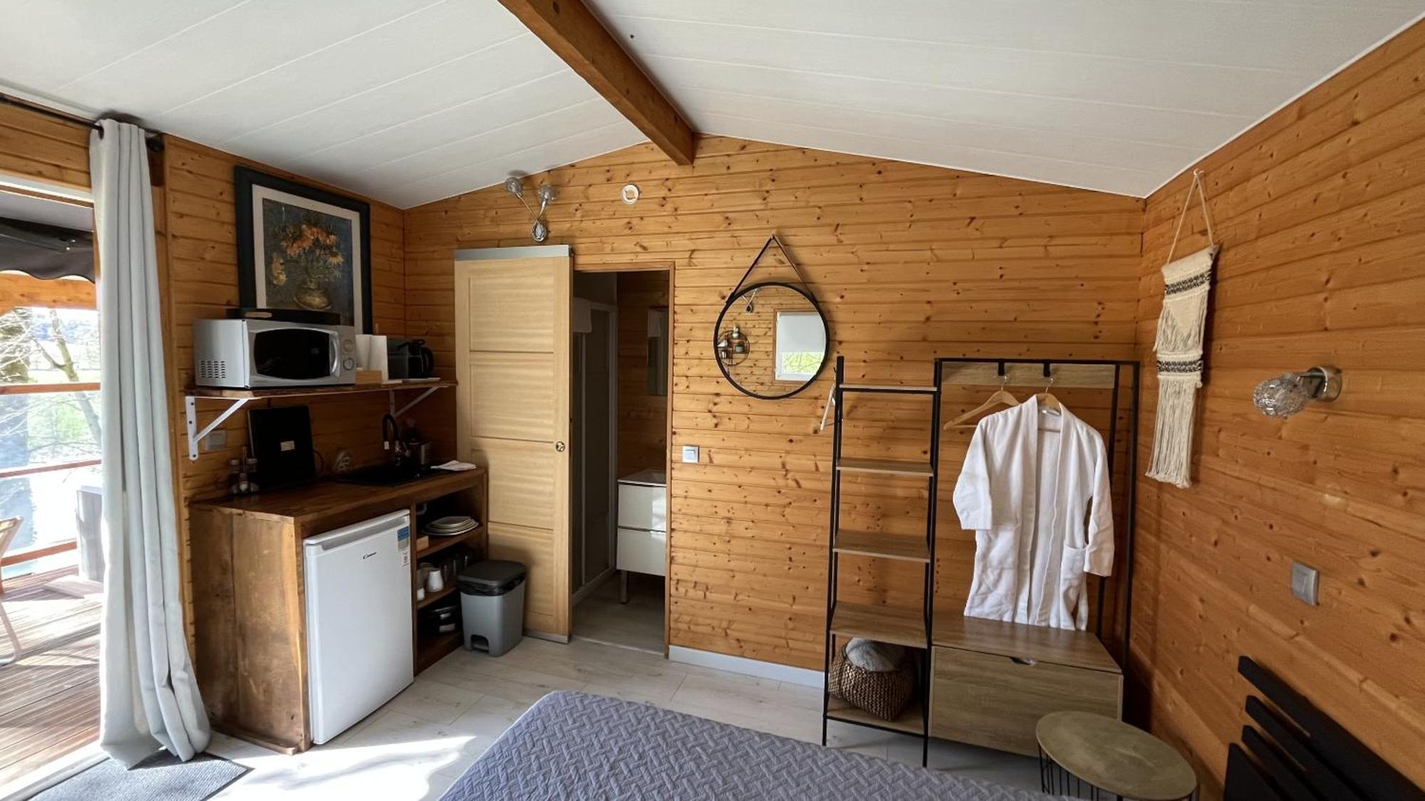 Les Cabanes Du Lac - Spa - Petit Dejeune - Cabane Du Frene & Cabane Du Chene Premium Sevignacq エクステリア 写真
